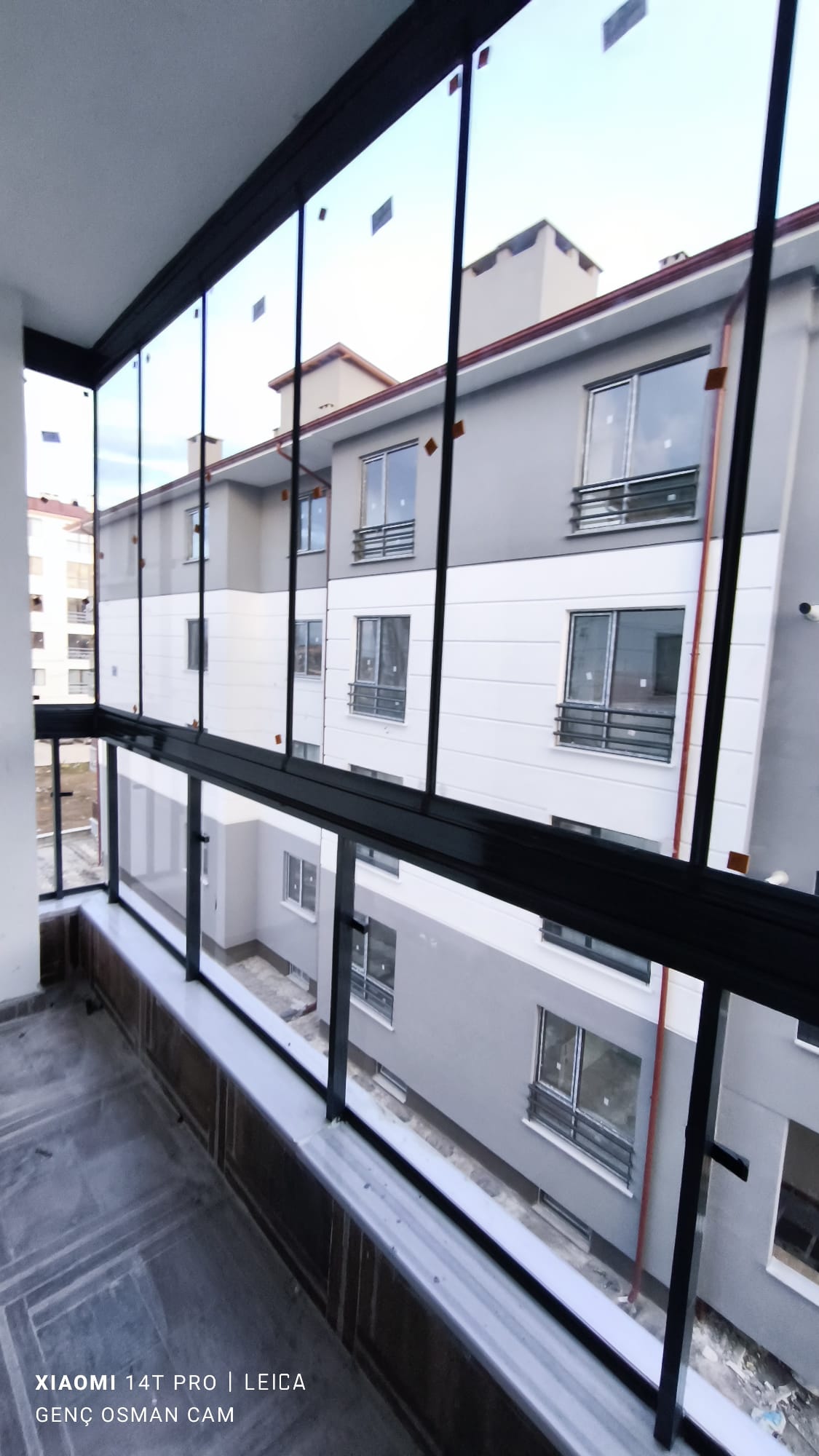 Selçuklu Siyah Profil Koyu Cam Balkon - Konya Cam Balkon - GOM Proje Görseli 12