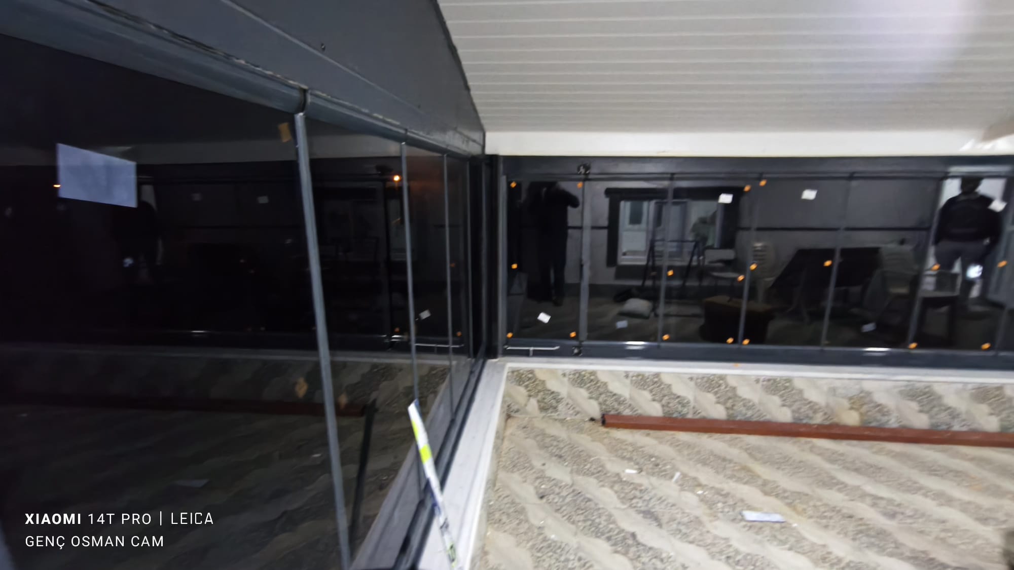 Selçuklu Siyah Profil Cam Balkon - Konya Cam Balkon - GOM Proje Görseli 5