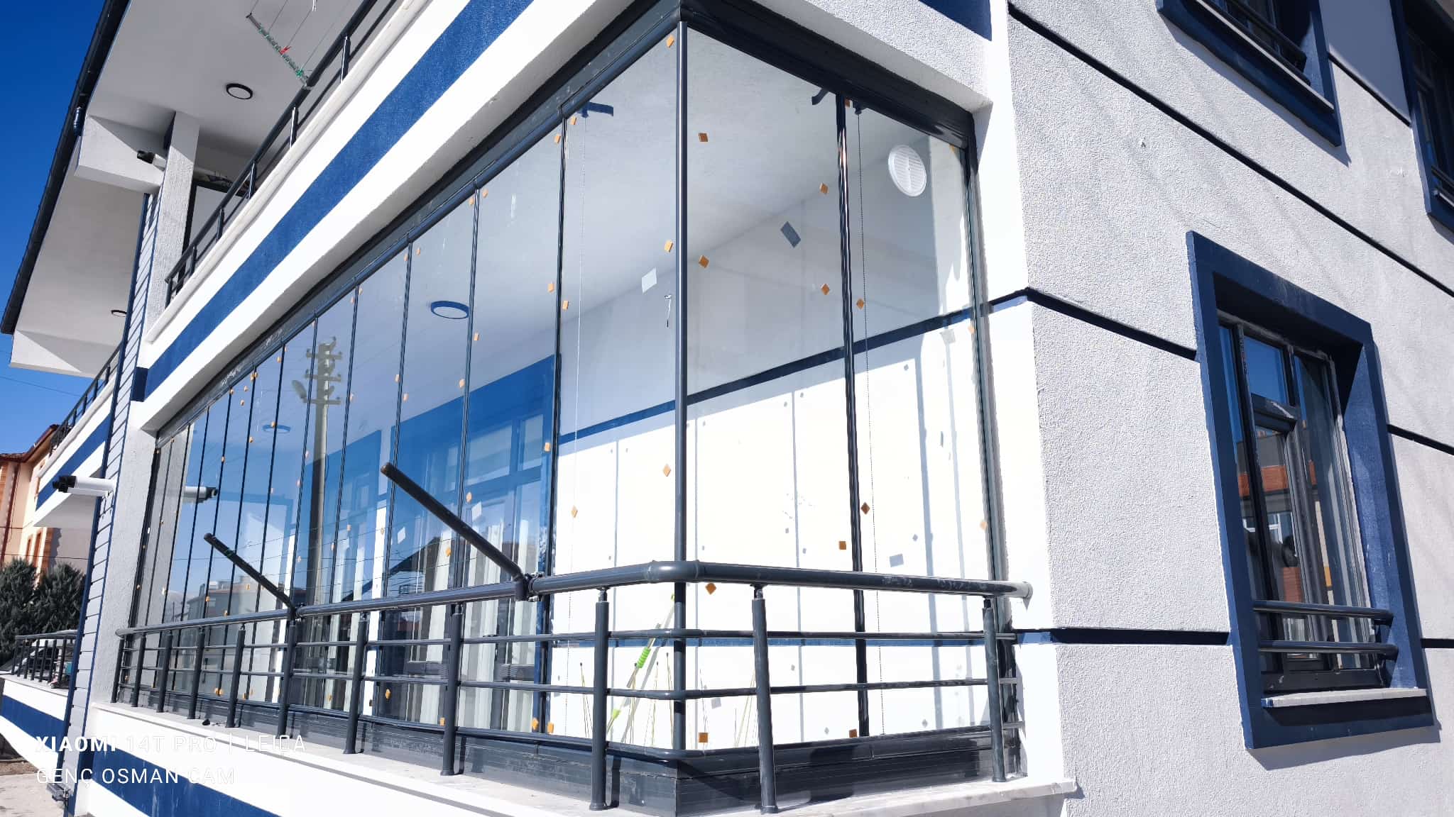 Karatay Siyah Profil Tek Camlı Balkon - Konya Cam Balkon - GOM Proje Görseli