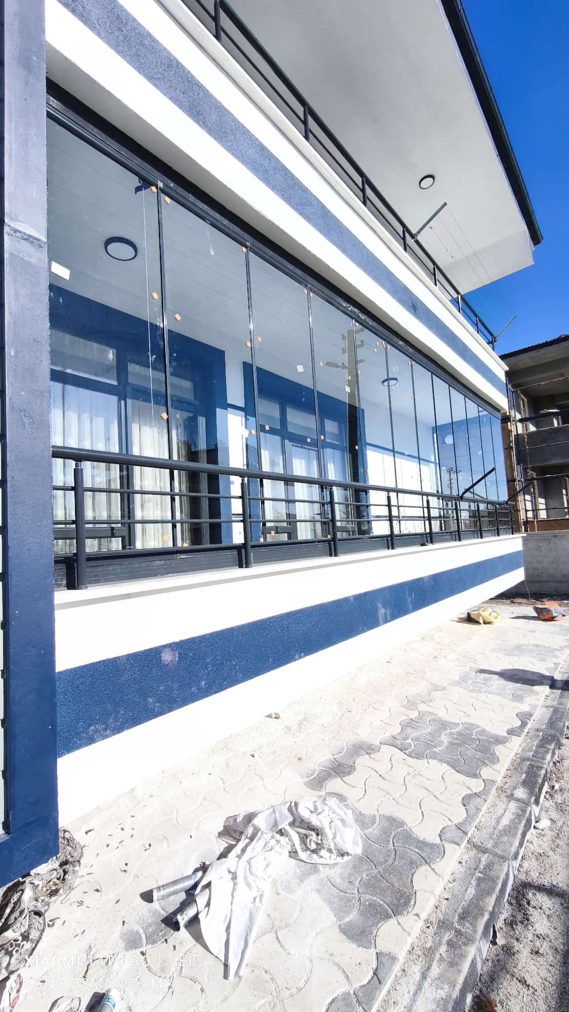 Karatay Siyah Profil Tek Camlı Balkon - Konya Cam Balkon - GOM Proje Görseli 3